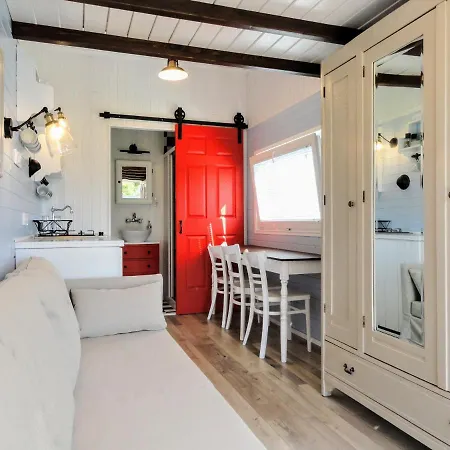 Tiny Glamping Houses Ercsi