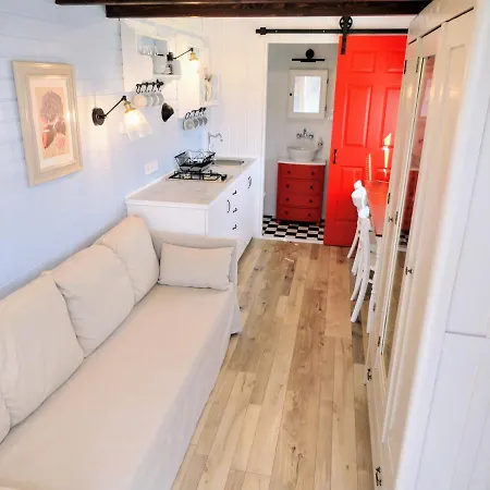 Tiny Glamping Houses *