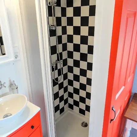 Holiday home Tiny Glamping Houses Ercsi