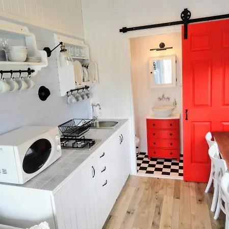 Tiny Glamping Houses Holiday home Ercsi